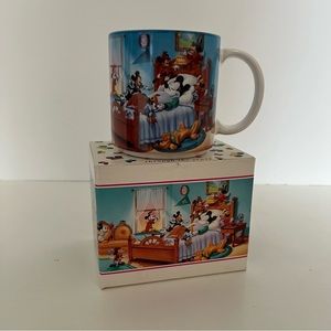 Vintage Disney Mickey Mouse Through The Years Mug Now in Original Box.